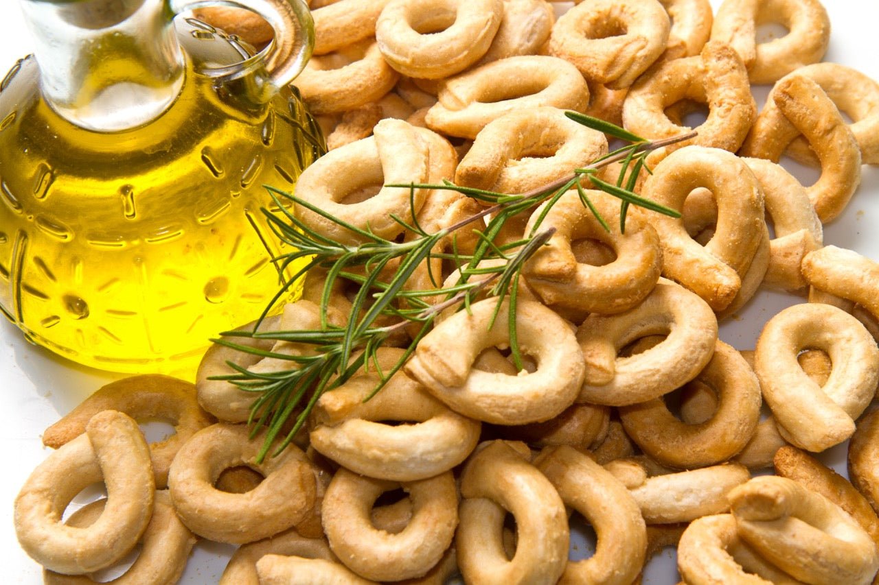 Taralli: Die knusprige Umarmung Apuliens in einem Kringel - italienisch-einkaufen.de